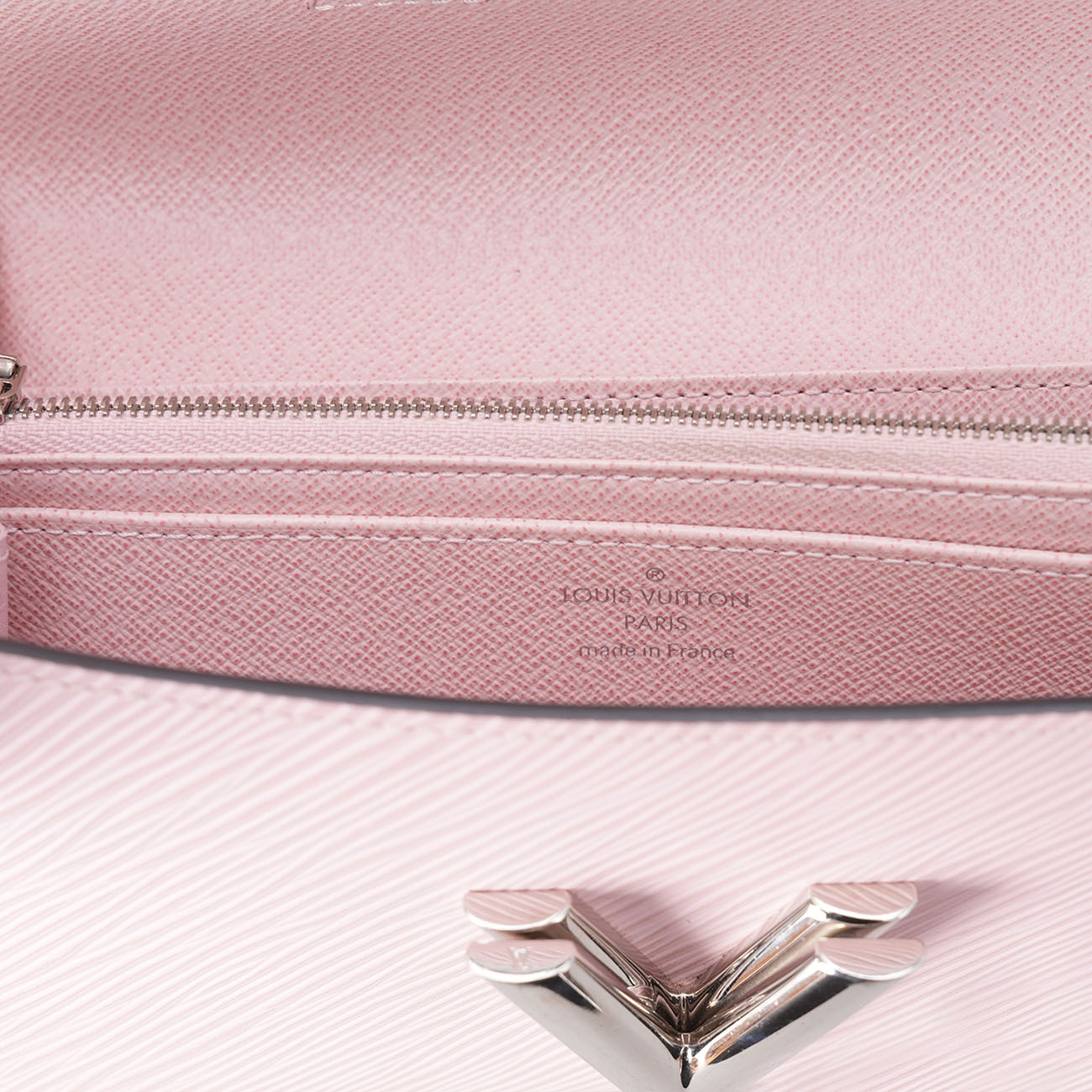 LOUIS VUITTON(USED)루이비통 에삐 트위스트 장지갑